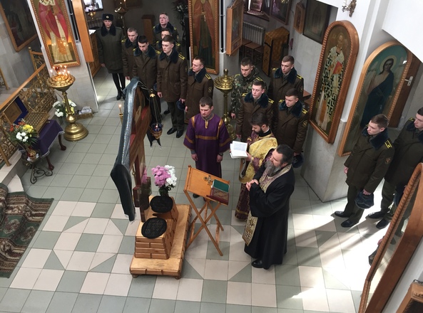 Благодарственный молебен со студентами Белорусской государственной академии авиации